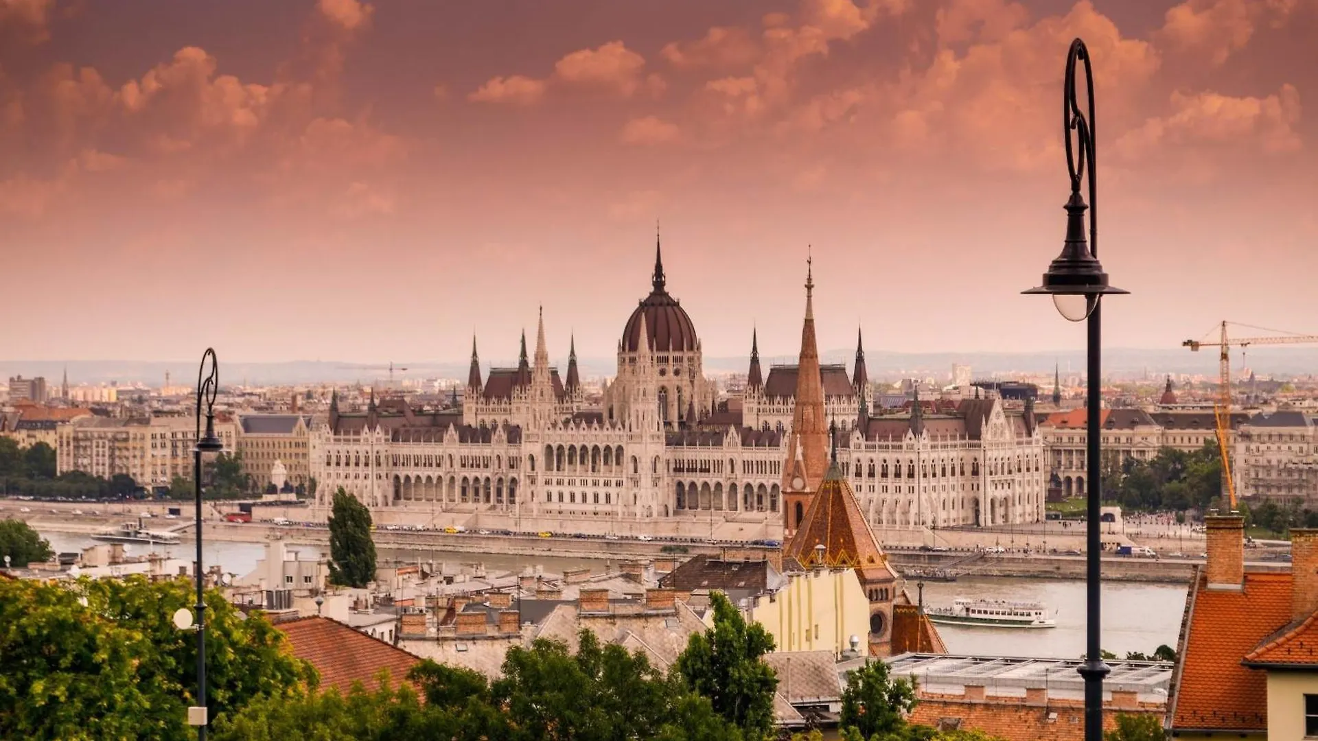 Apartment Stunning 3Brm 3Bath Julie Balcony & City Views Budapest Hungary