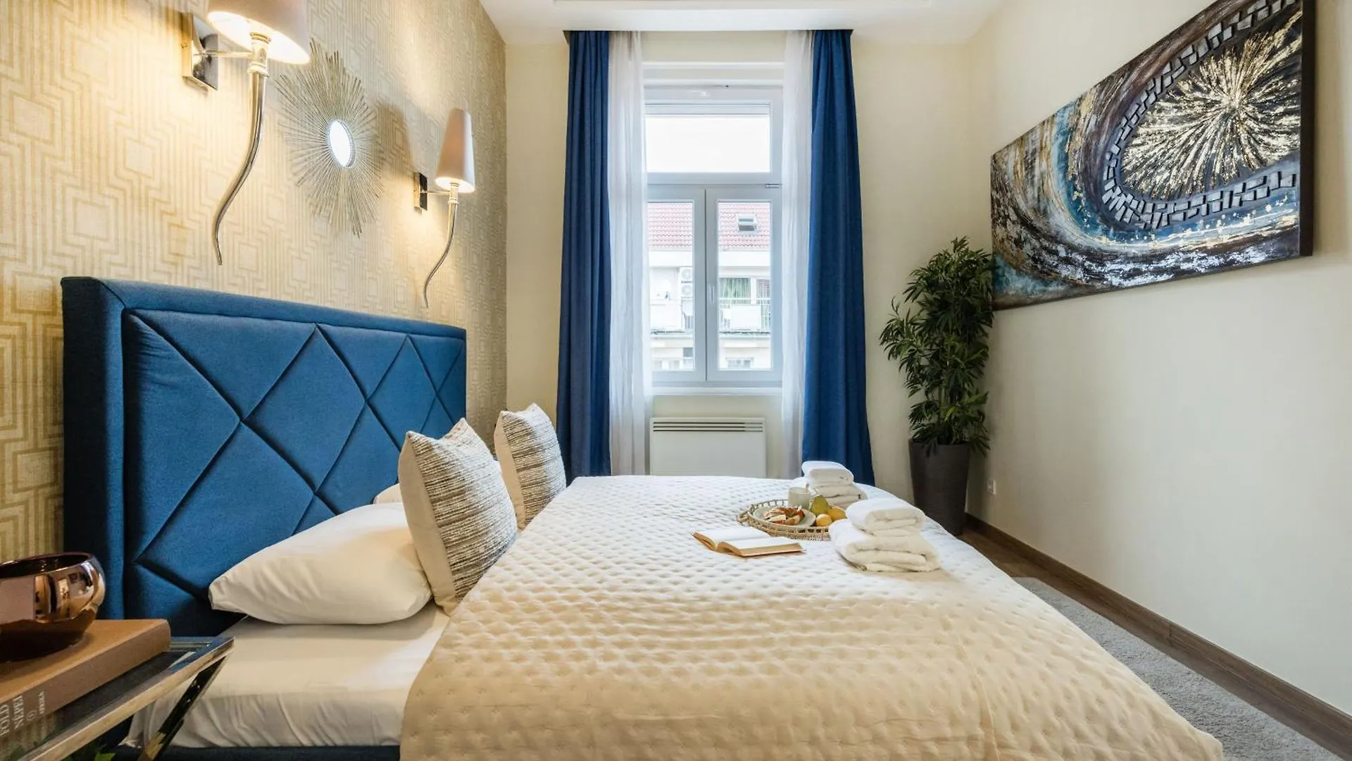 Apartment Stunning 3Brm 3Bath Julie Balcony & City Views Budapest Hungary