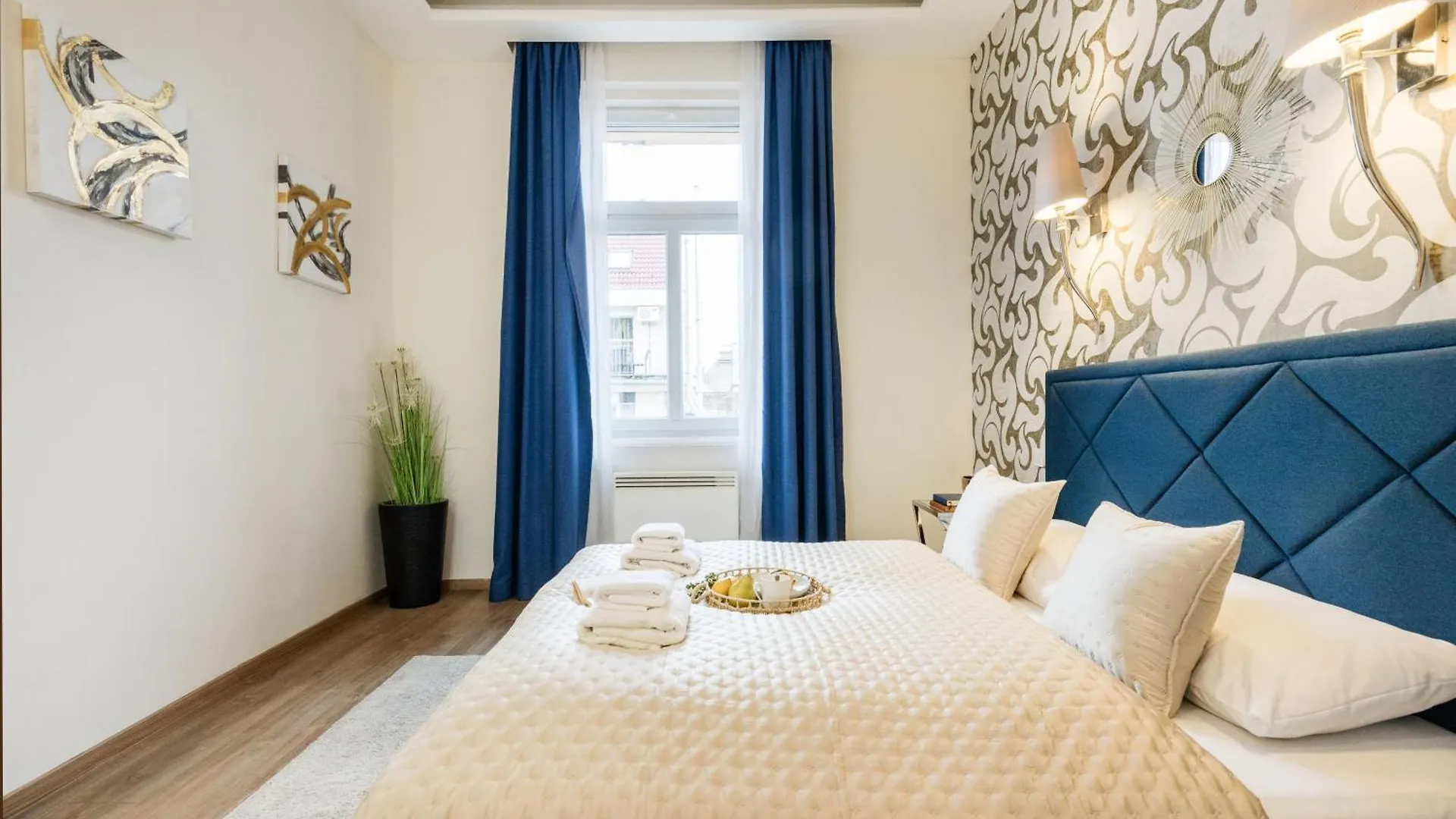Apartment Stunning 3Brm 3Bath Julie Balcony & City Views Budapest Hungary