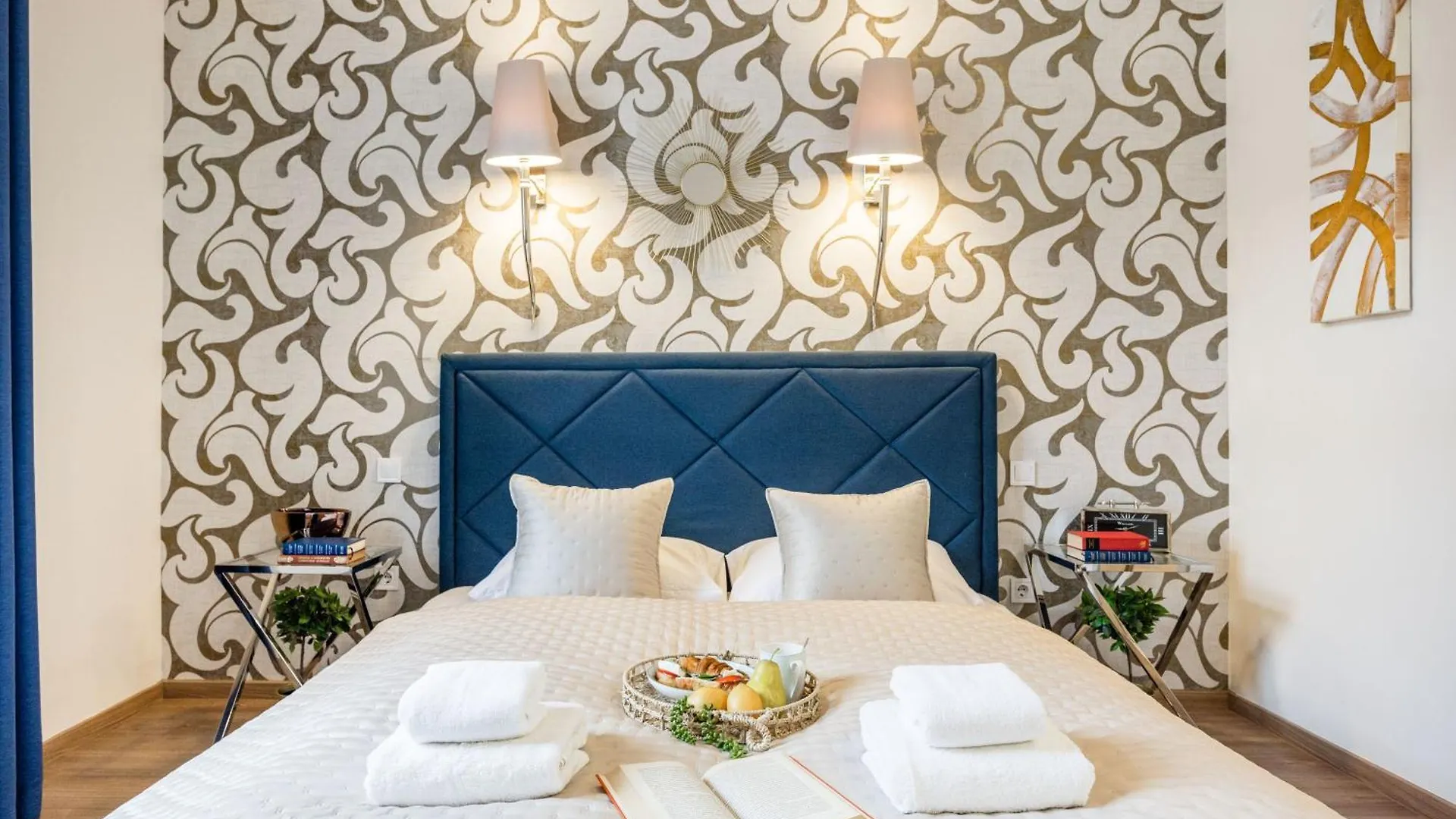 Stunning 3Brm 3Bath Julie Balcony & City Views Budapest Ungarn